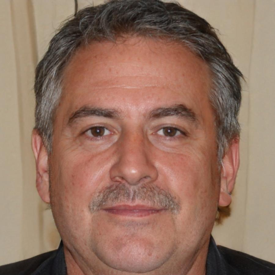 Instructor Miguel Herrera